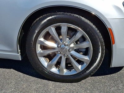 2019 Chrysler 300 Limited