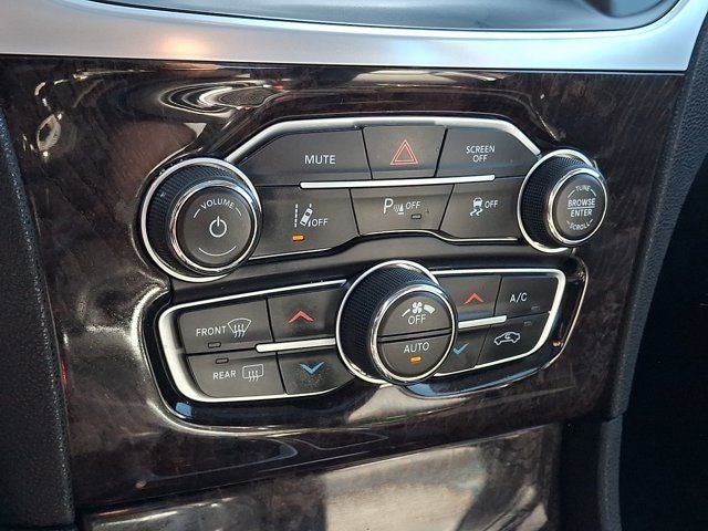 2019 Chrysler 300 Limited
