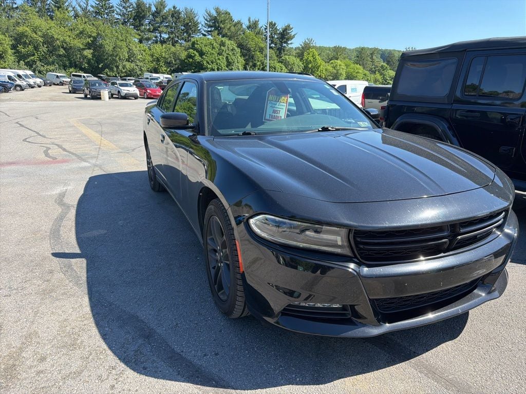 2019 Dodge Charger SXT AWD's photo