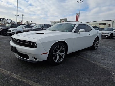 2015 Dodge Challenger SXT
