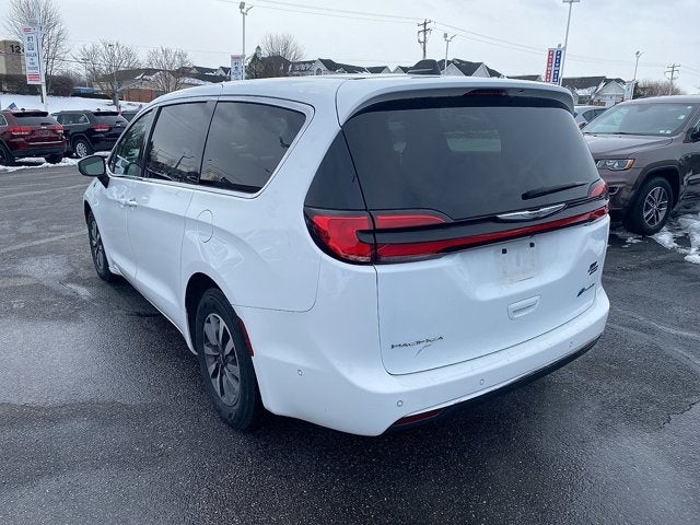 2023 Chrysler Pacifica Hybrid Touring L