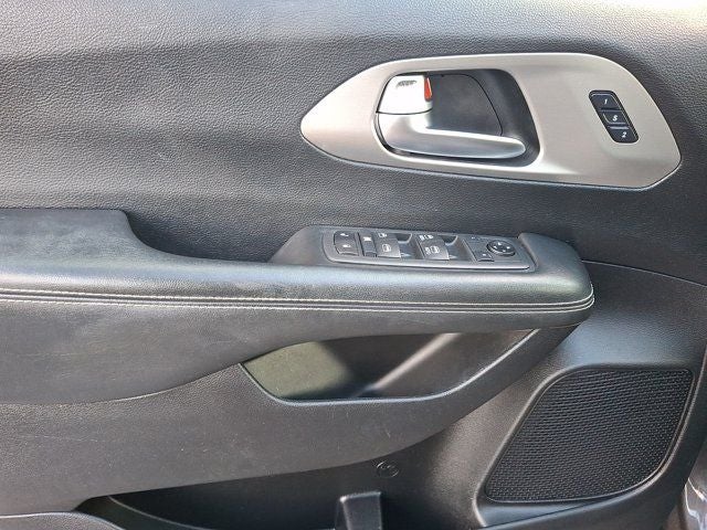 2020 Chrysler Pacifica Launch Edition