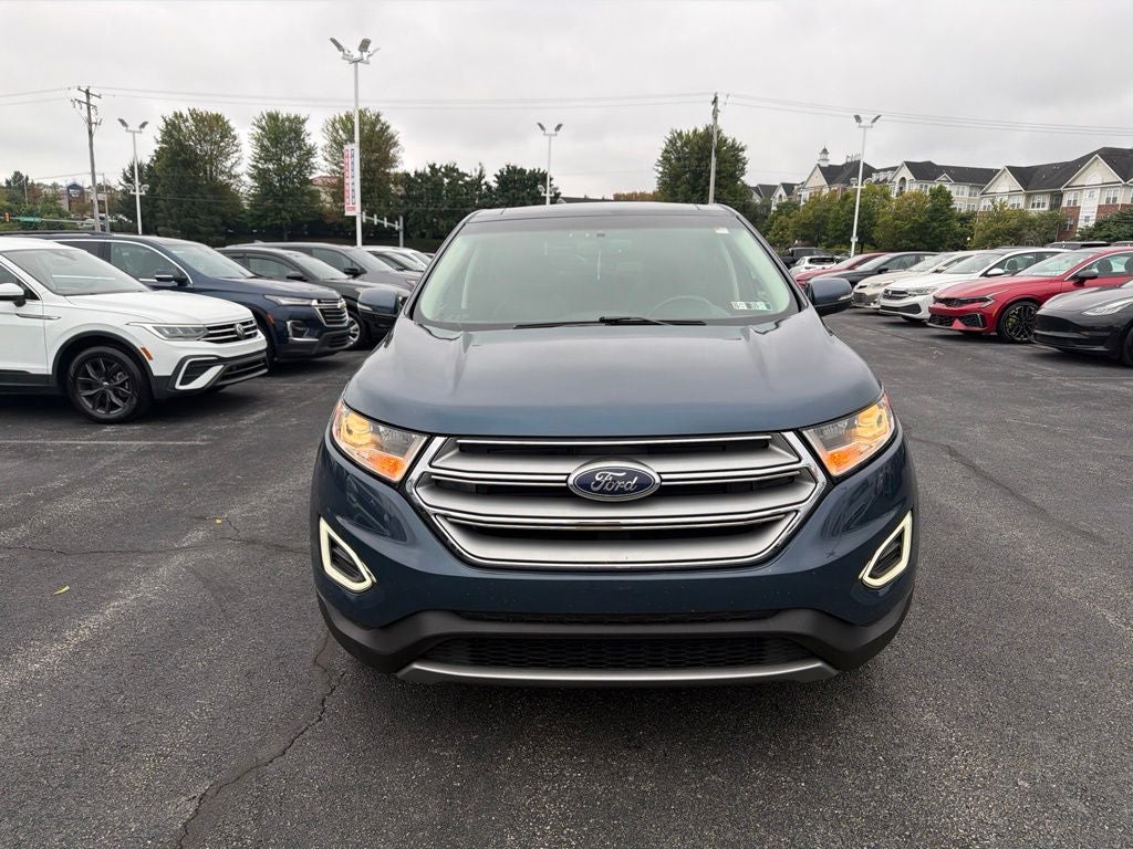 2016 Ford Edge