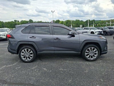 2023 Toyota RAV4 XLE Premium