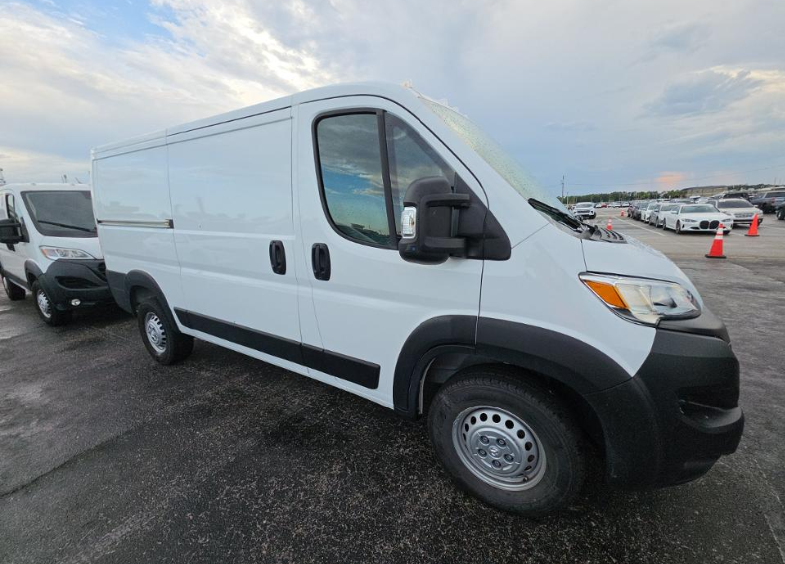 2025 RAM ProMaster 2500 Base