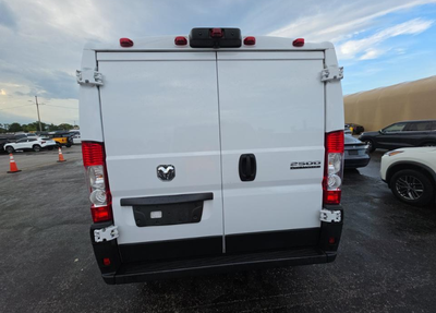 2025 RAM ProMaster 2500 Base