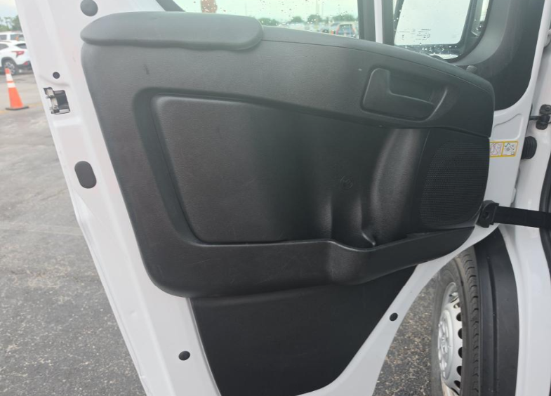 2025 RAM ProMaster 2500 Base