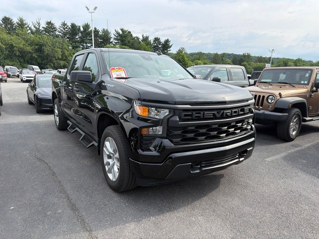 2024 Chevrolet Silverado 1500 Custom