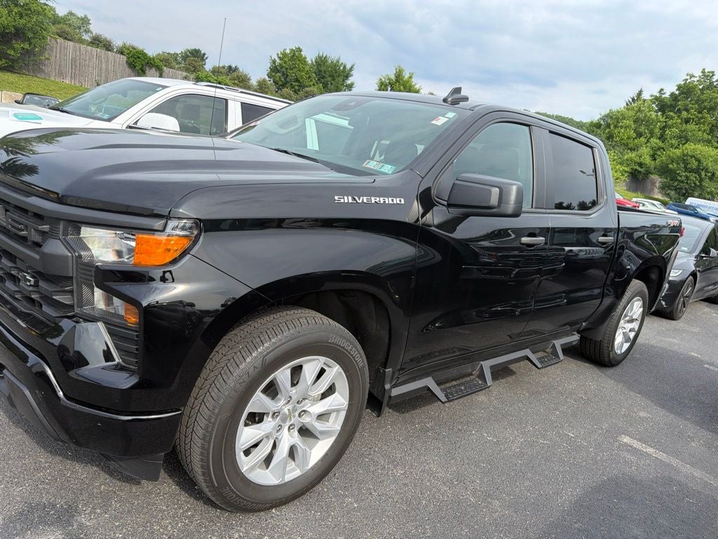 2024 Chevrolet Silverado 1500 Custom