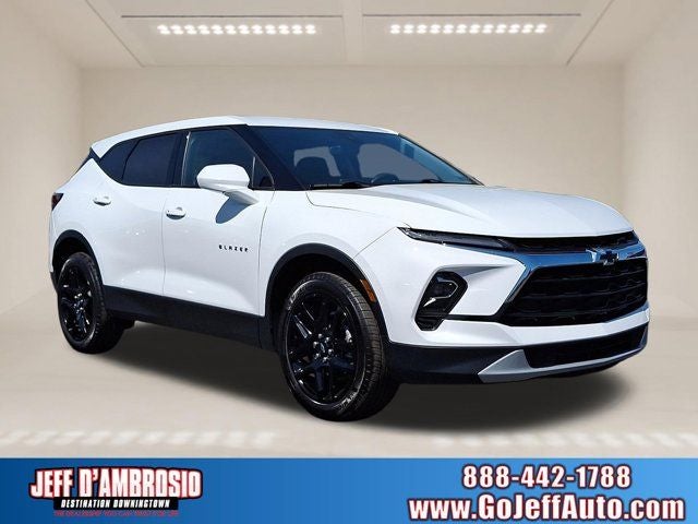 2023 Chevrolet Blazer 2.0T 2LT AWD's photo