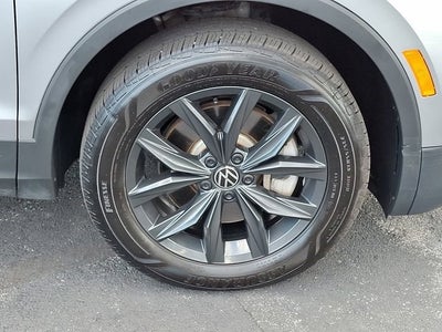 2024 Volkswagen Tiguan 2.0T SE