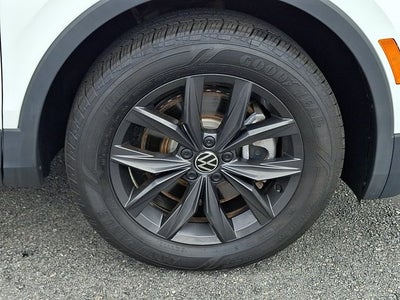 2024 Volkswagen Tiguan 2.0T SE