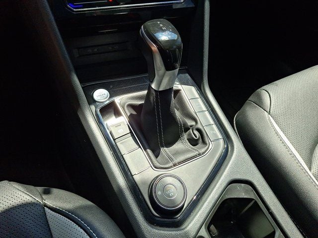 2025 Volkswagen Taos 1.5T SEL