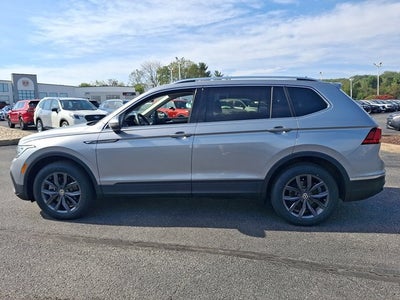 2023 Volkswagen Tiguan 2.0T SE