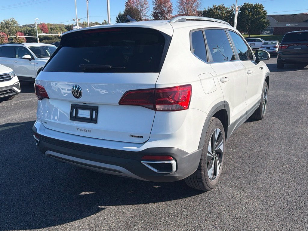 2024 Volkswagen Taos 1.5T SE