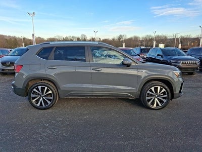 2022 Volkswagen Taos 1.5T SE