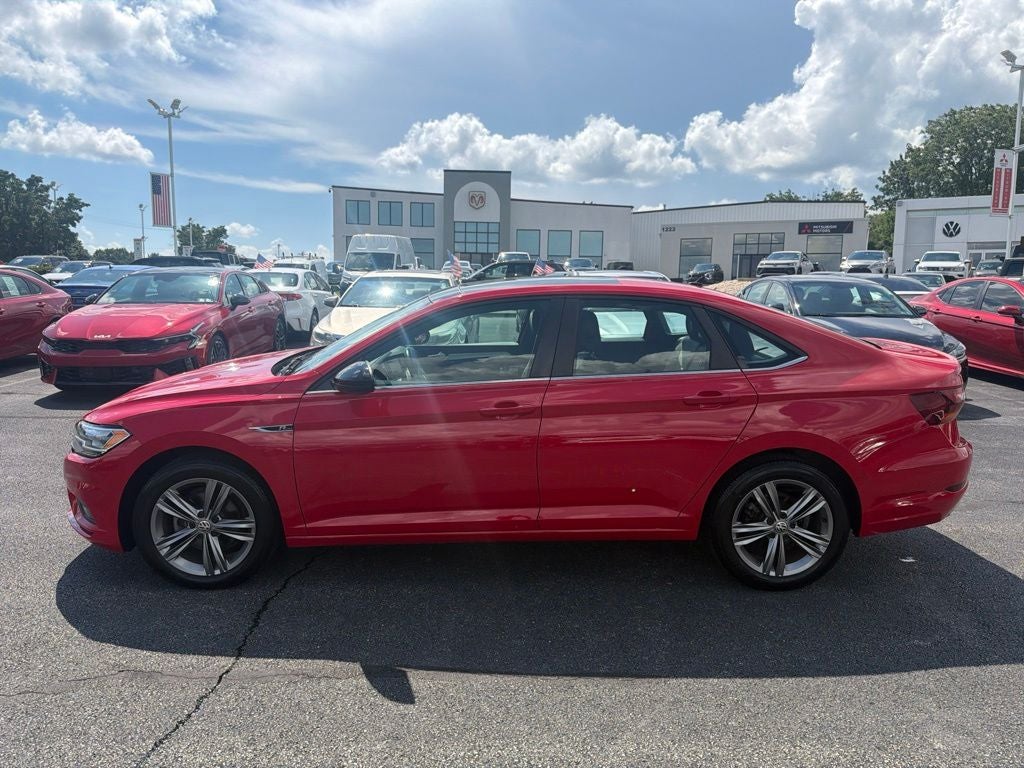 2019 Volkswagen Jetta R-Line