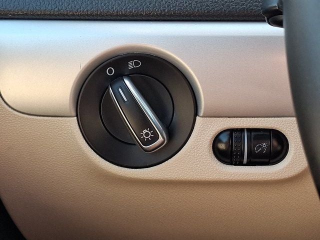 2014 Volkswagen Jetta 1.8T SE w/Connectivity/Sunroof