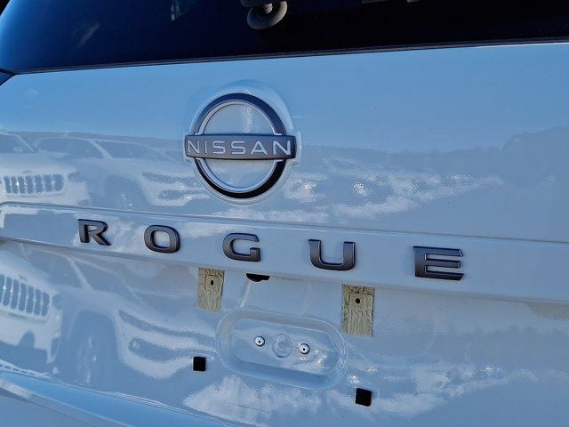2025 Nissan Rogue S