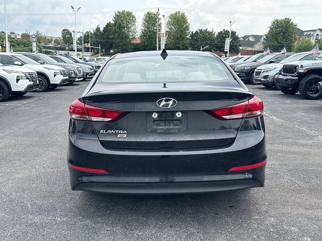 2018 Hyundai Elantra SE