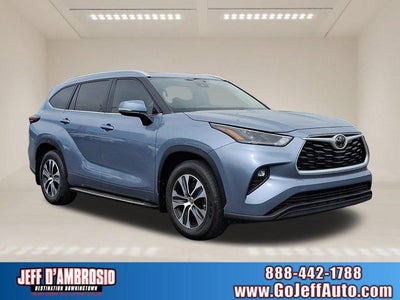 2024 Toyota Highlander XLE