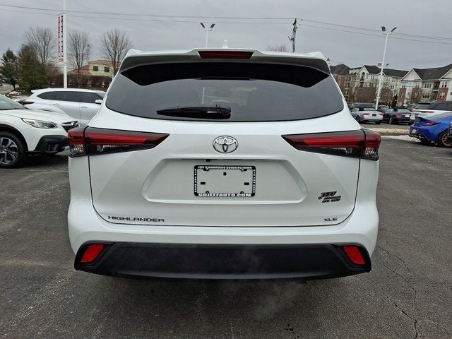 2024 Toyota Highlander XLE
