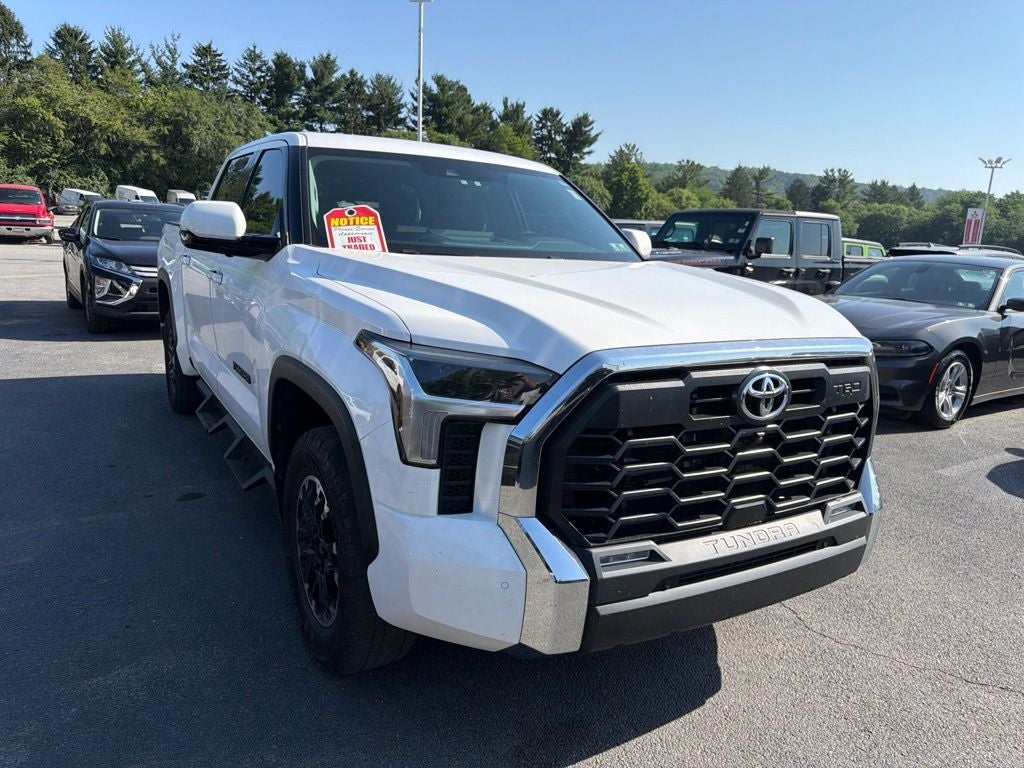 2022 Toyota Tundra SR5