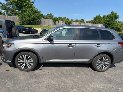 2019 Mitsubishi Outlander ES