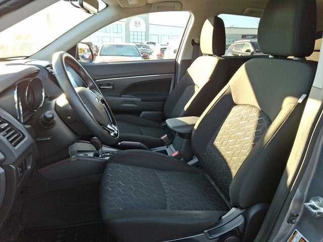 2024 Mitsubishi Outlander Sport 2.0 LE