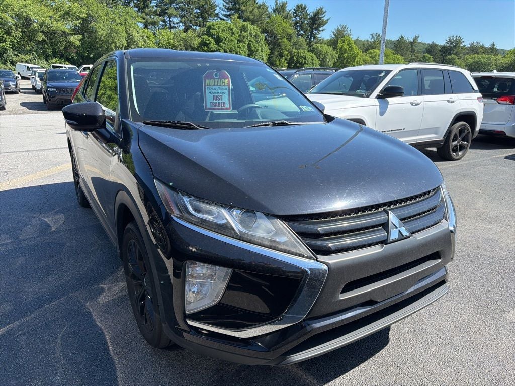 2018 Mitsubishi Eclipse Cross LE S-AWC's photo
