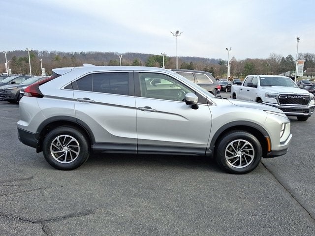 2022 Mitsubishi Eclipse Cross ES