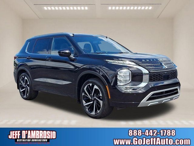2022 Mitsubishi Outlander SEL 2WD's photo