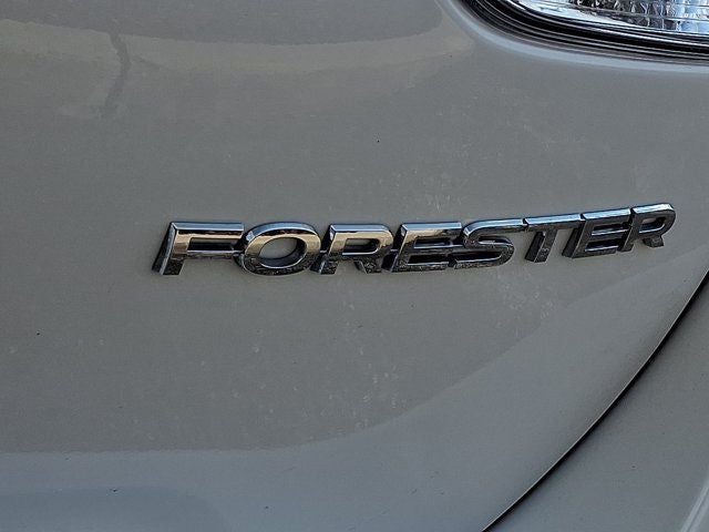 2023 Subaru Forester Base