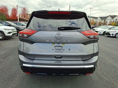 2025 Nissan Rogue Platinum