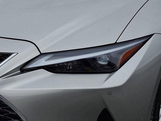 2023 Lexus IS 300