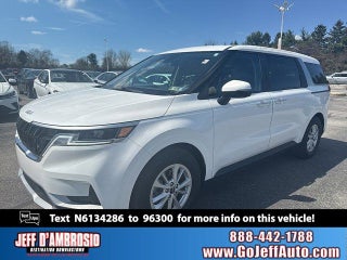 2022 Kia Carnival LX