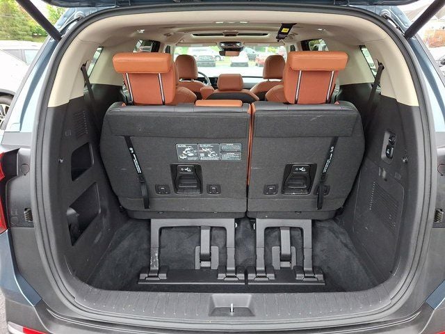 2025 Kia Carnival SX