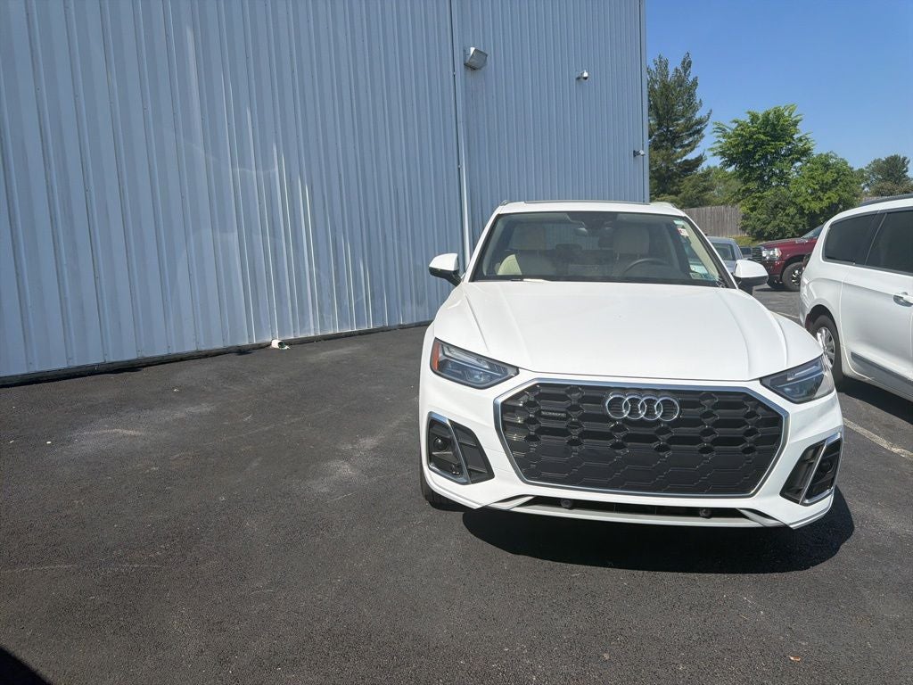 2023 Audi Q5 45 S line Premium quattro