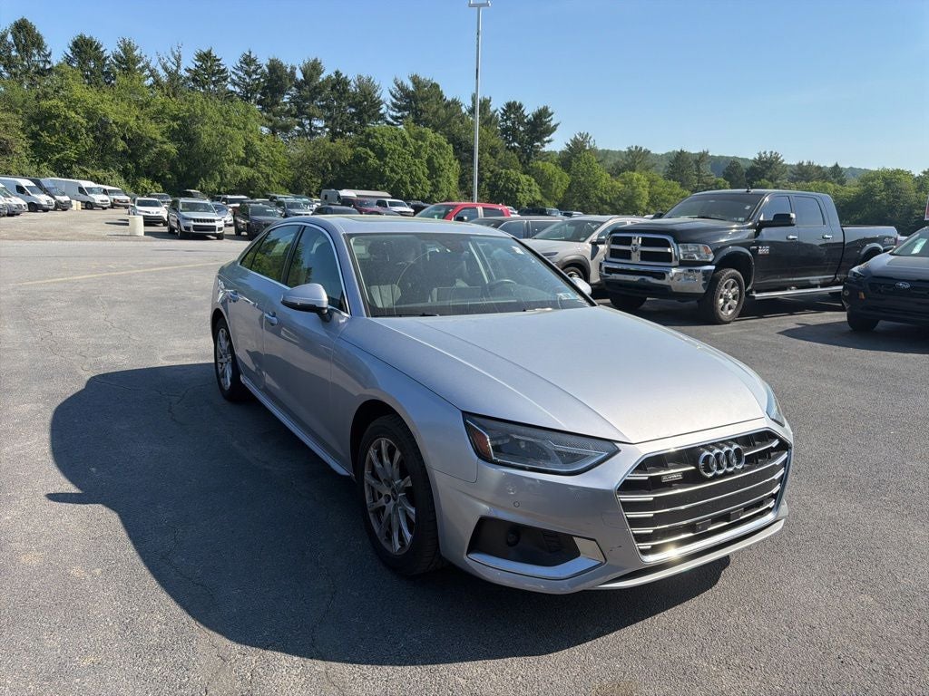 2022 Audi A4 40 Premium quattro