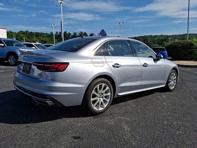 2022 Audi A4 40 Premium quattro