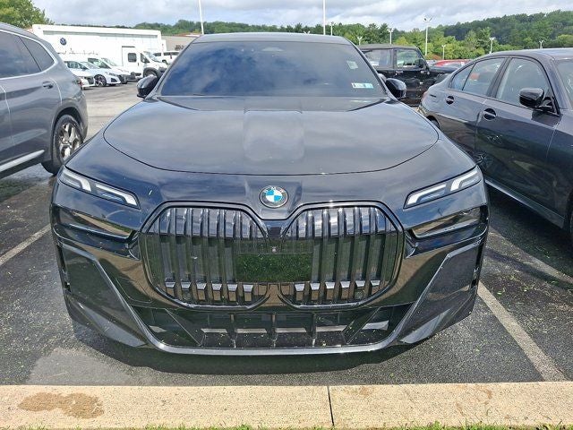2023 BMW 7 Series 760i xDrive