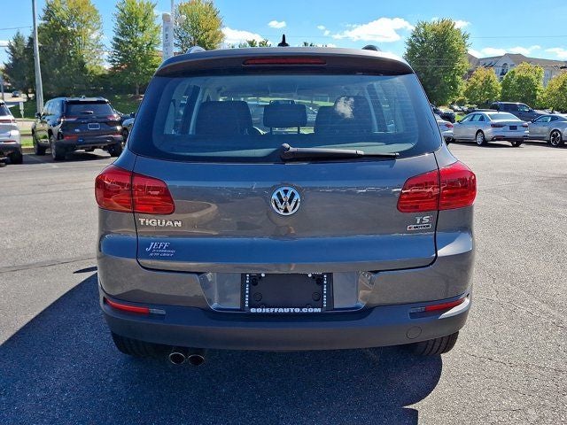 2018 Volkswagen Tiguan Limited 2.0T 4Motion