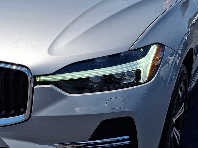 2022 Volvo XC60 B5 Momentum