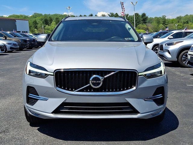 2022 Volvo XC60 B5 Momentum