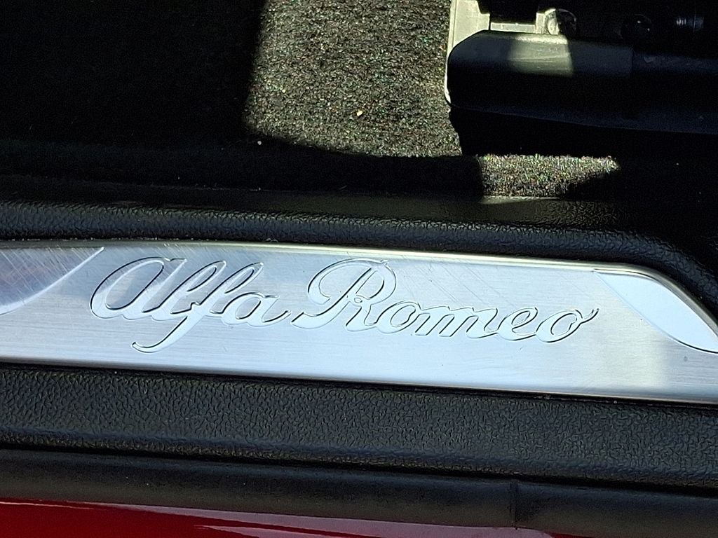 2019 Alfa Romeo Giulia Base