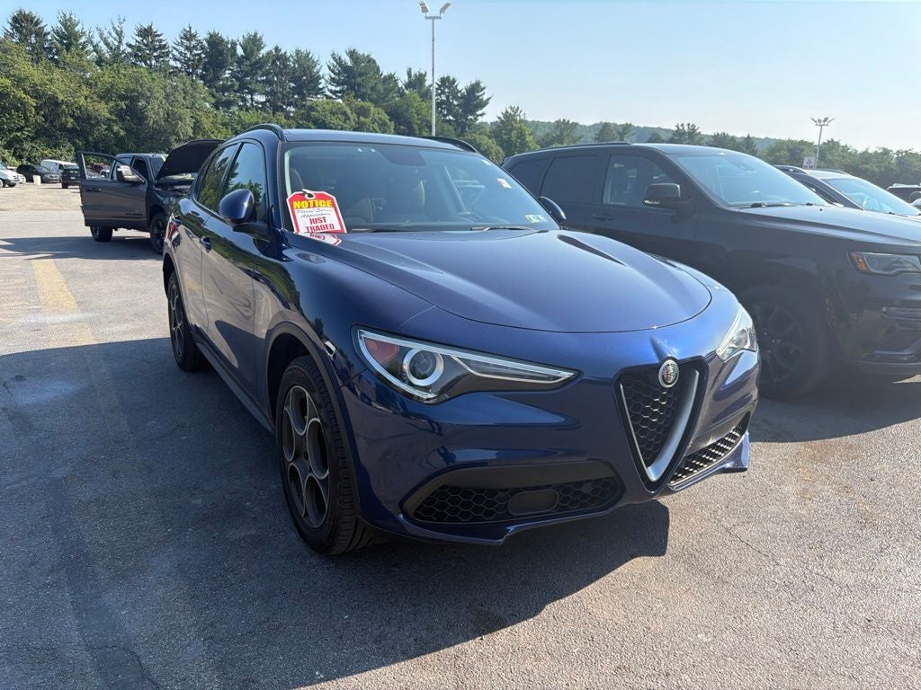 2019 Alfa Romeo Stelvio Base