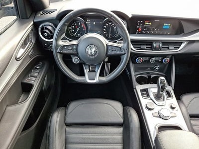 2022 Alfa Romeo Stelvio Veloce