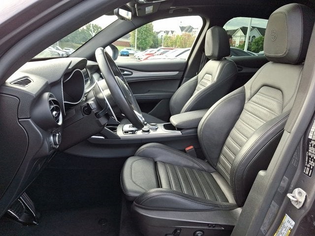 2022 Alfa Romeo Stelvio Veloce