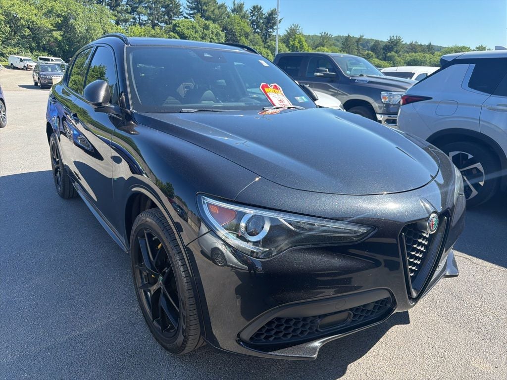 2020 Alfa Romeo Stelvio Ti Sport