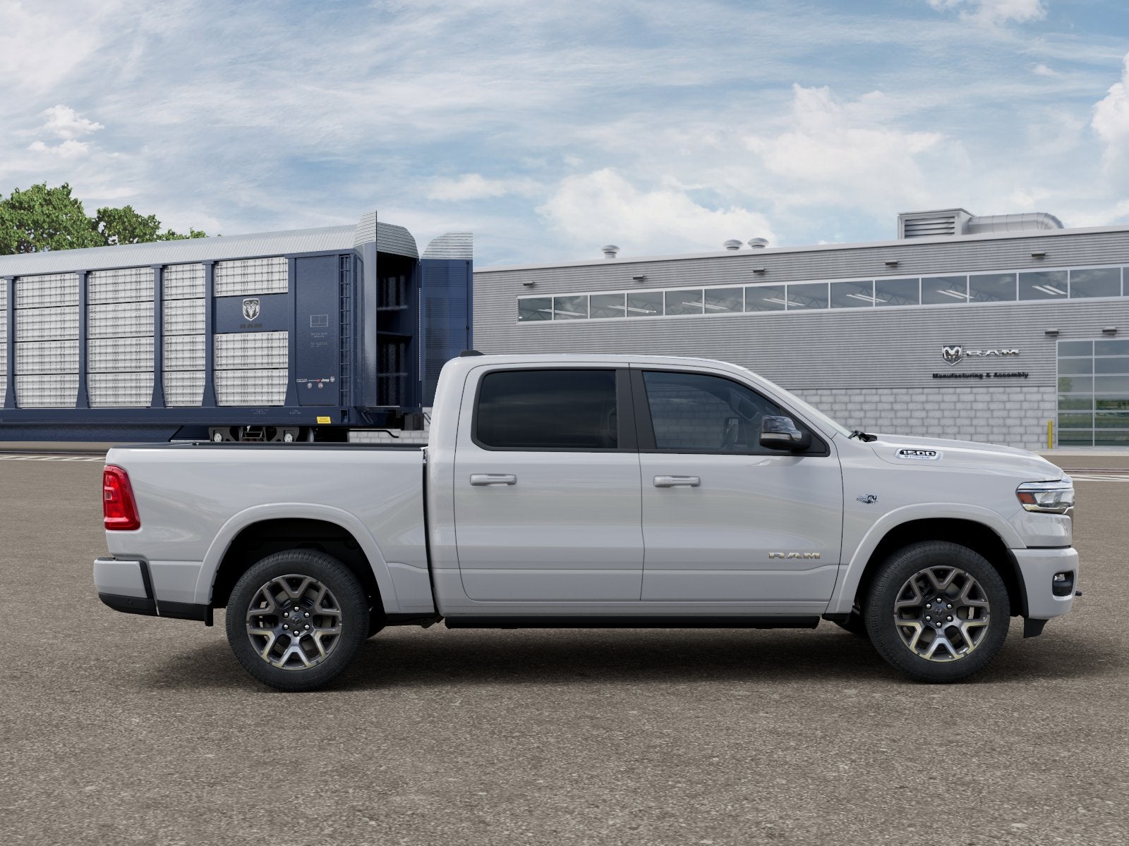 2026 RAM 1500 RAM 1500 LARAMIE CREW CAB 4X4 5'7' BOX
